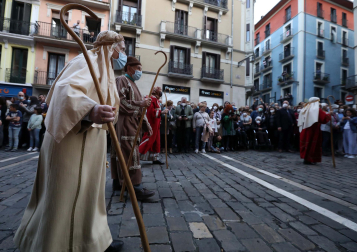 Procesión del Santo Entierro de la Semana Santa 2022 en Pamplona.