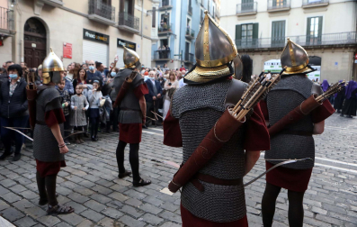 Procesión del Santo Entierro de la Semana Santa 2022 en Pamplona.