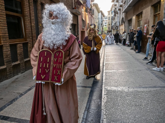 Imágenes de la procesión del Santo Entierro en Estella./