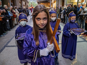 Imágenes de la procesión del Santo Entierro en Estella./