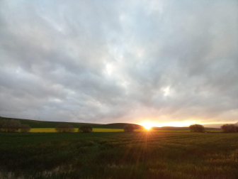 Amanece en el Valle de Aranguren.