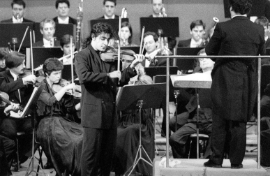 Ara Malikian, durante su actuación en la final del Concurso Internacional de Violín Pablo Sarasate
