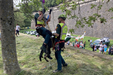 Exhibición de medios de rescate de la Guardia Civil