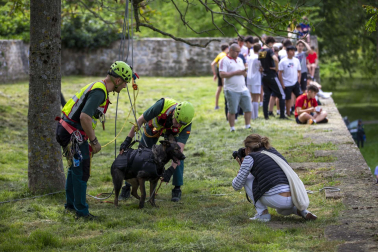 Exhibición de medios de rescate de la Guardia Civil
