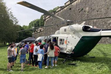 Exhibición de medios de rescate de la Guardia Civil