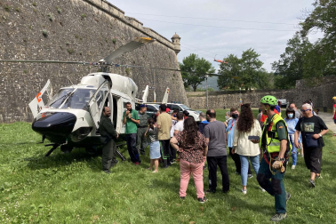 Exhibición de medios de rescate de la Guardia Civil