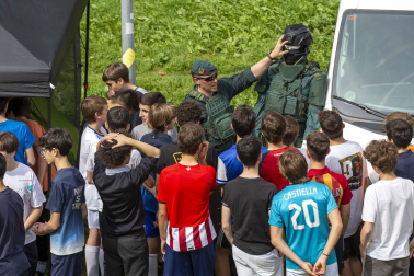 Exhibición de medios de rescate de la Guardia Civil