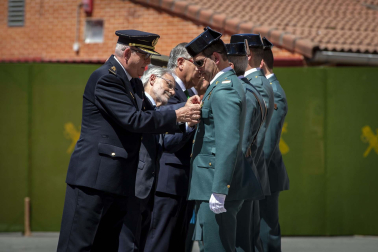 Fotos del acto por el 178º aniversario de la creación de la Guardia Civil celebrado en Pamplona.