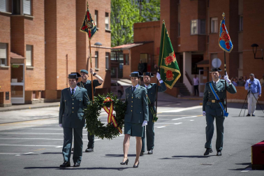 Fotos del acto por el 178º aniversario de la creación de la Guardia Civil celebrado en Pamplona.