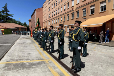 Fotos del acto por el 178º aniversario de la creación de la Guardia Civil celebrado en Pamplona.