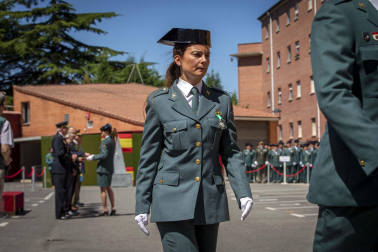 Fotos del acto por el 178º aniversario de la creación de la Guardia Civil celebrado en Pamplona.