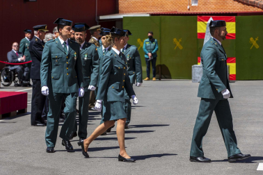 Fotos del acto por el 178º aniversario de la creación de la Guardia Civil celebrado en Pamplona.