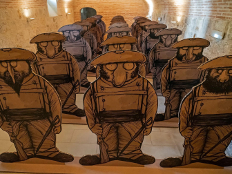 Exposición 'Carliscaturas: el humor como trinchera', de César Oroz, en el Museo del Carlismo de Estella.