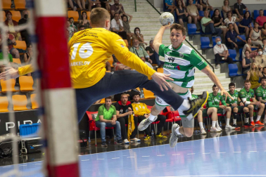 Fotos del Helvetia Anaitasuna-Logroño