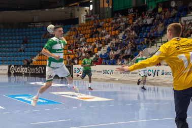 Fotos del Helvetia Anaitasuna-Logroño