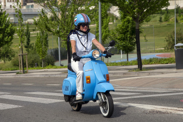 Participantes en la carrera de motos clásicas