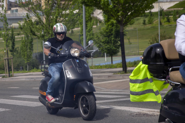 Participantes en la carrera de motos clásicas