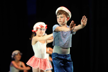 Muestra fin de curso de la Escuela de Danza de Navarra