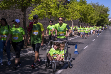 Marcha contra el Cáncer por la Investigación en Pamplona.