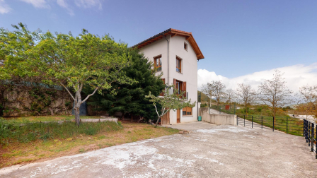 Magnífica casa en Nagore: tranquilidad y aire puro