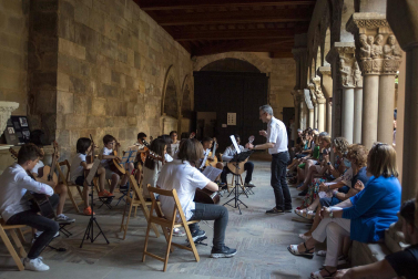 Alumnos de la Escuela-Conservatorio Fernando Remacha.