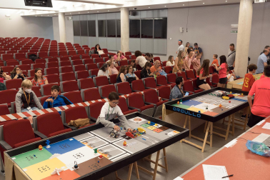 Fase regional de la Olimpiada robótica celebrada en la UPNA de Tudela