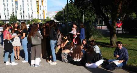 Fotos del comienzo de las pruebas de la Evaluación de Acceso a la Universidad (EvAU) en la UPNA.