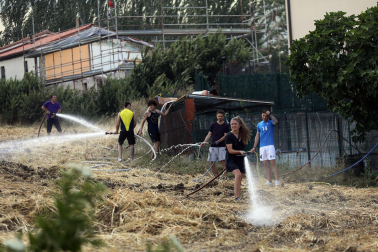 Fotos de los efectos de los incendios en Obanos, Puente la Reina, Legarda, Undiano y Astráin.