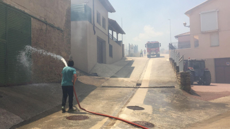 Intenso humo este mediodía en San Martín de Unx.