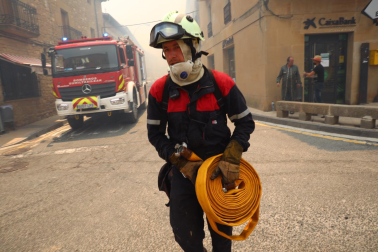 Intenso humo este mediodía en San Martín de Unx.
