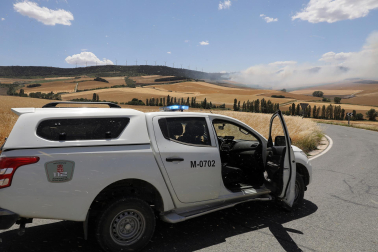Fotos de los efectos de los incendios en Obanos, Puente la Reina, Legarda, Undiano y Astráin.