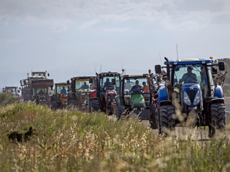 Fotos de los incendios en la zona de Ujué y San Martín de Unx.