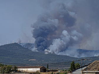 Fotos de los incendios en la zona de Ujué y San Martín de Unx.