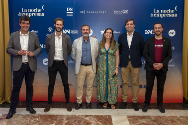 Asistentes a 'La Noche de las Empresas' organizada por BrandOK en el Hotel 3 Reyes de Pamplona