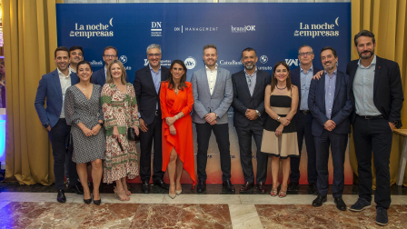 Asistentes a 'La Noche de las Empresas' organizada por BrandOK en el Hotel 3 Reyes de Pamplona