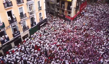 Timelapse de la Plaza Consistorial durante el Chupinazo