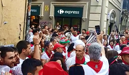 Vídeo del Riau-riau en la calle Eslava