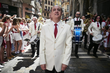 Procesión en honor a San Fermín por las calles del Casco Antiguo de Pamplona el 7 de julio de 2022.