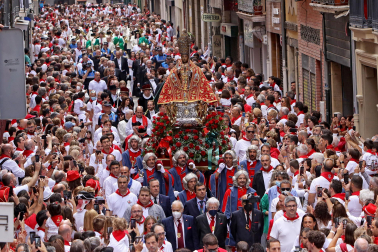 Imágenes de la procesión de San Fermín este 7 de julio de 2022.