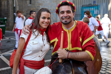La Comparsa de Gigantes y Cabezudos, en las calles de Pamplona el 7 de julio 2022.