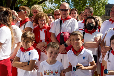 La Comparsa de Gigantes y Cabezudos, en las calles de Pamplona el 7 de julio 2022.