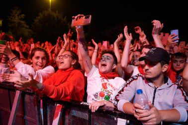 Imagen del concierto de Ms Nina y PtaZeta en los Fueros