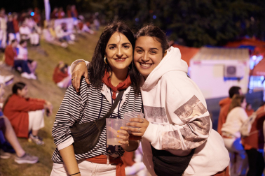 Imagen del concierto de Ms Nina y PtaZeta en los Fueros