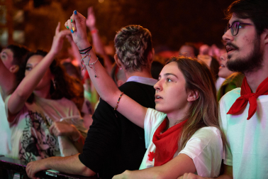 Imagen del concierto de Ms Nina y PtaZeta en los Fueros