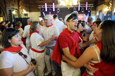 Baile de la alpargata en el Nuevo Casino
