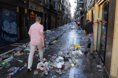 Kilos de basura en Pamplona en San Fermín