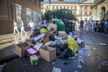 Kilos de basura en Pamplona en San Fermín