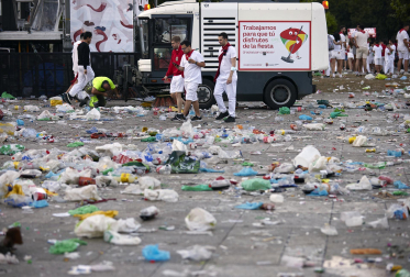 Kilos de basura en Pamplona en San Fermín