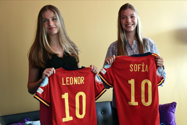 Leonor y Sofía acudieron a Londres para presenciar el partido de España ante Dinamarca de la Eurocopa 2022.