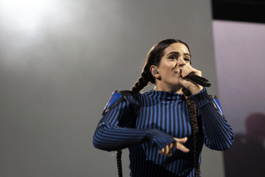 Rosalía, en el concierto en el Auditorio Marina Sur de Valencia